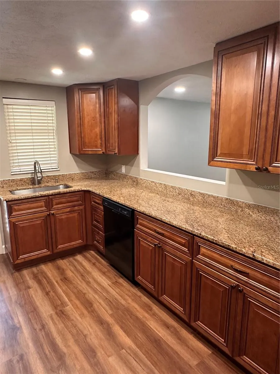 855 STEWART STREET Englewood, FL 34223