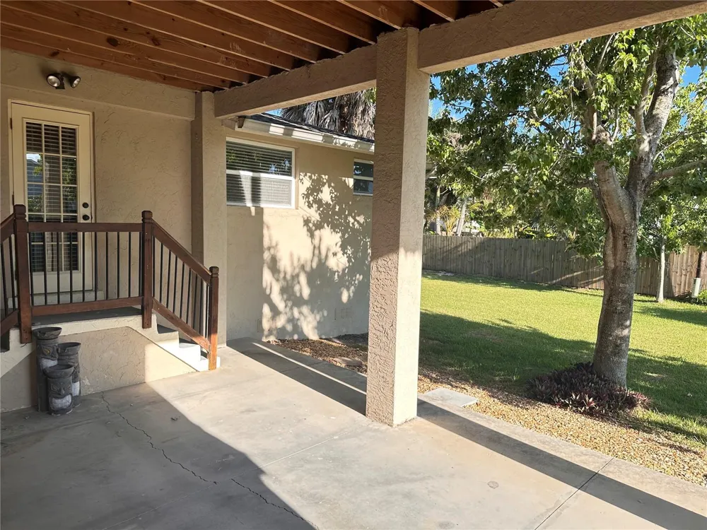 855 STEWART STREET Englewood, FL 34223