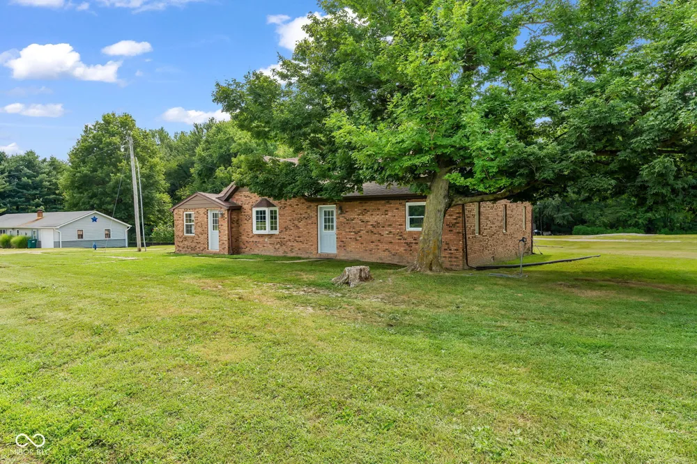 10264 S 1200 E Brazil, IN 47834