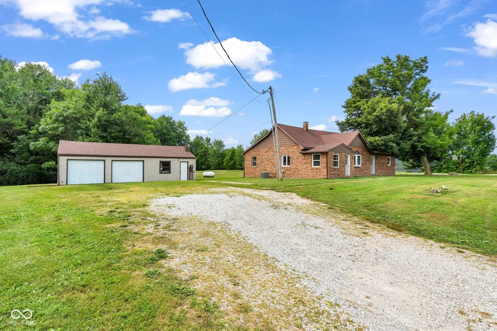 10264 S 1200 E Brazil, IN 47834