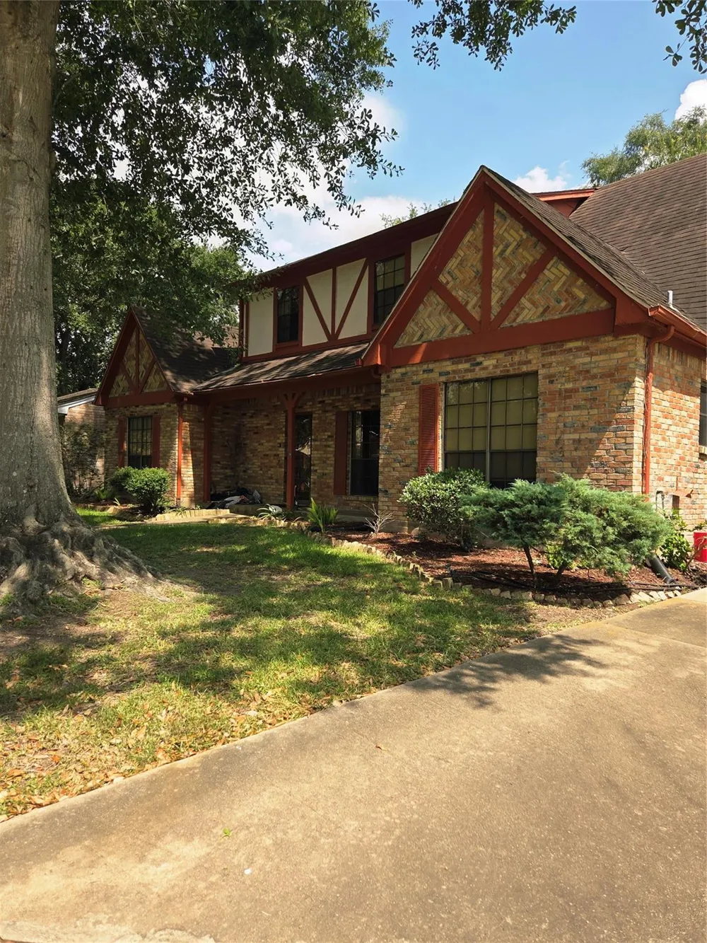 2310 Deer Meadow Drive Missouri City, TX 77489