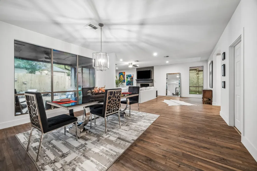 3203 Deep River Court Kingwood, TX 77339
