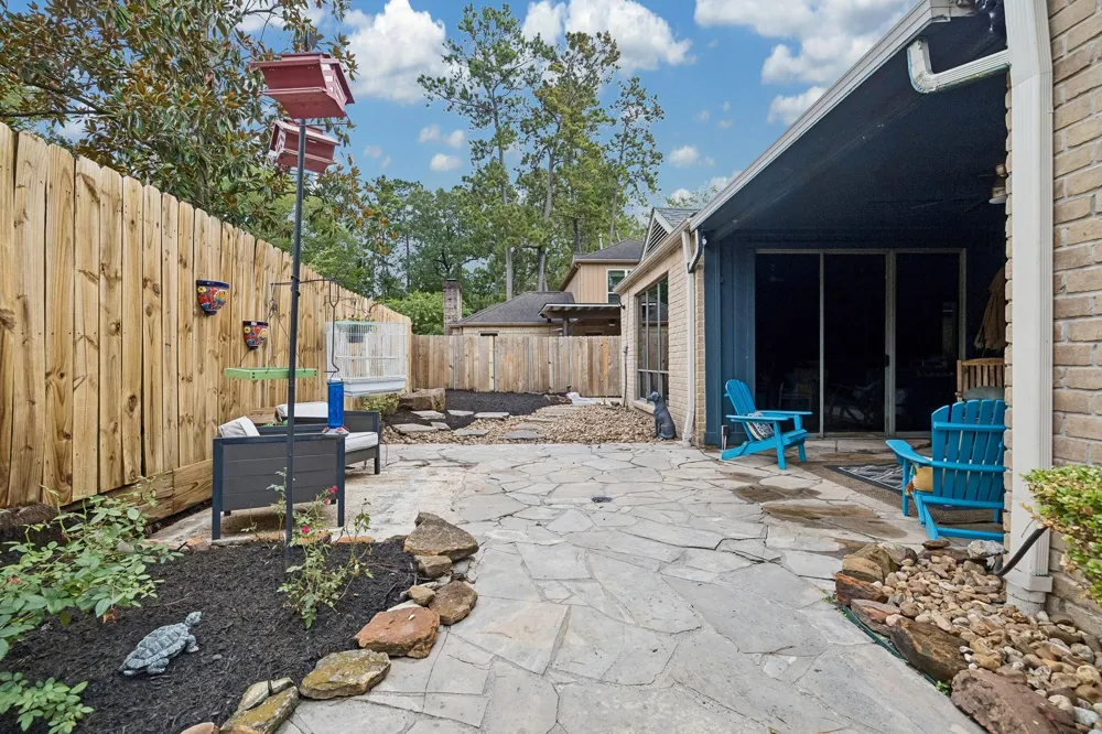3203 Deep River Court Kingwood, TX 77339