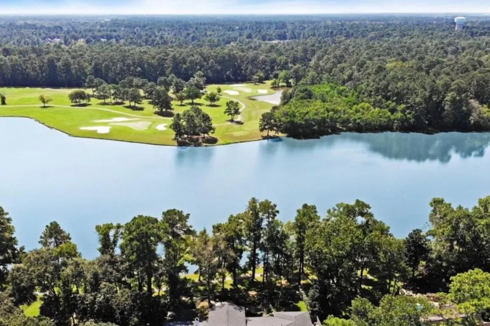3203 Deep River Court Kingwood, TX 77339