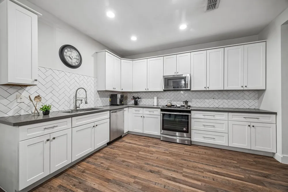 3203 Deep River Court Kingwood, TX 77339