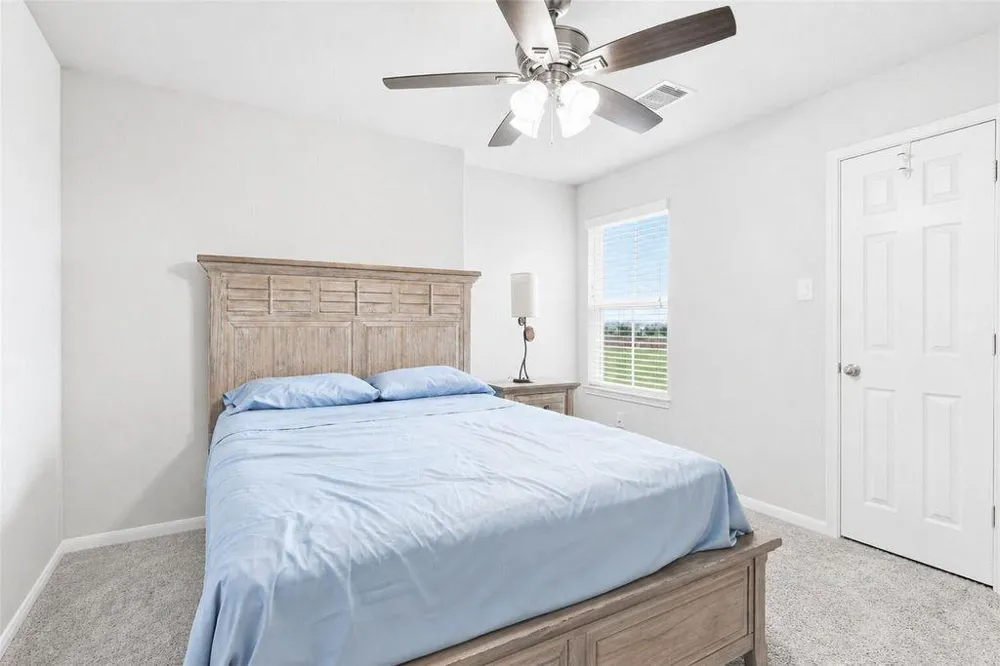 128 Shining Point Drive Waller, TX 77484