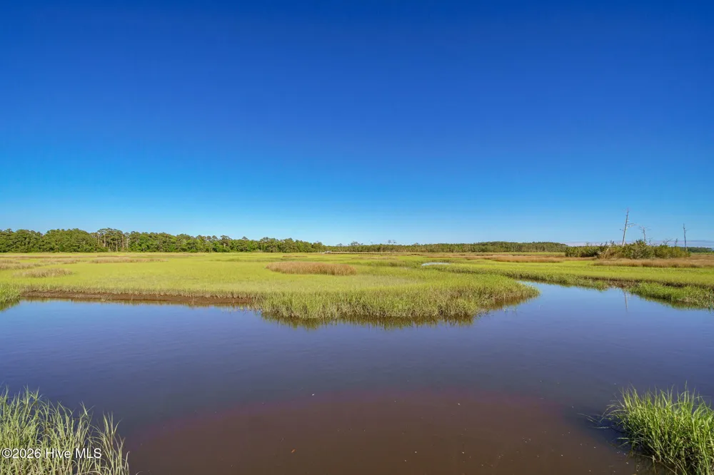 303 Orchard Circle Newport, NC 28570