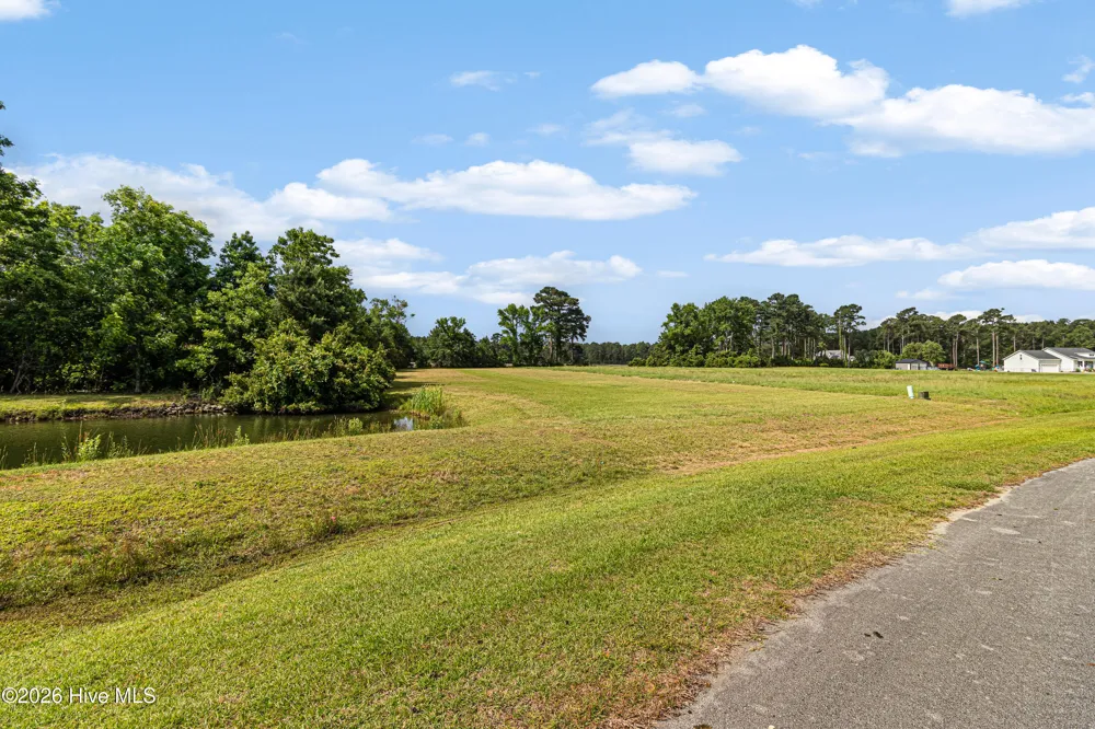 303 Orchard Circle Newport, NC 28570