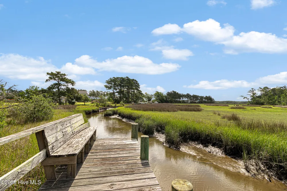 303 Orchard Circle Newport, NC 28570