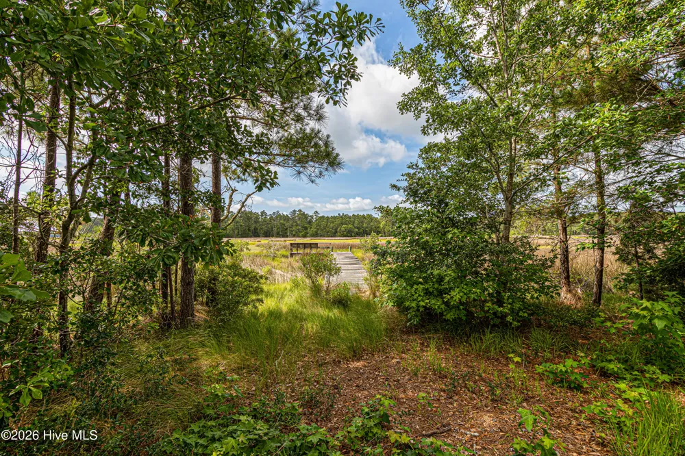 303 Orchard Circle Newport, NC 28570