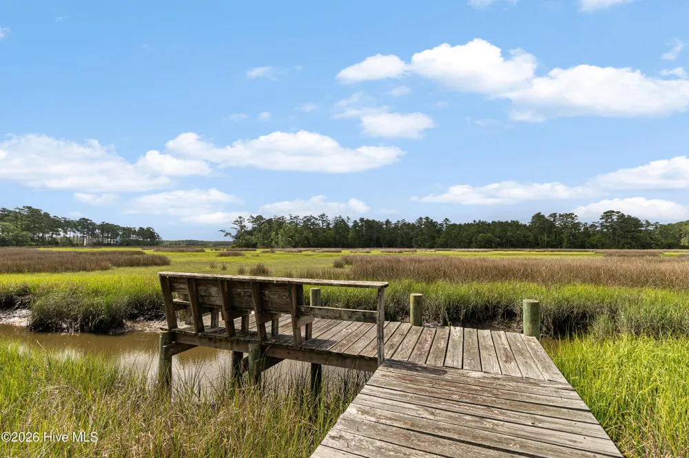 303 Orchard Circle Newport, NC 28570