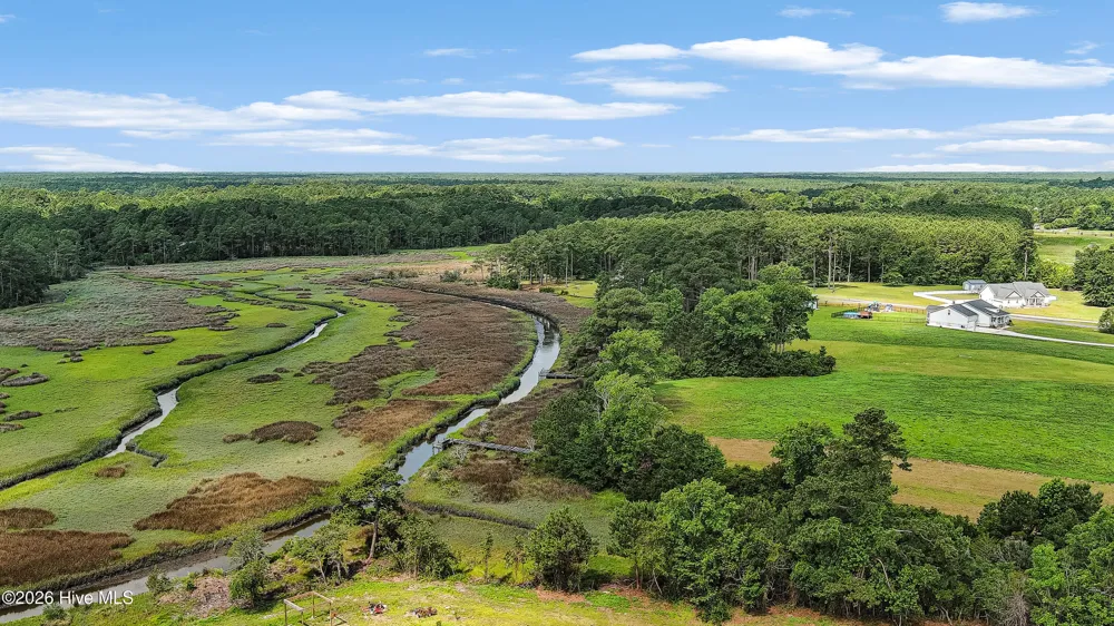303 Orchard Circle Newport, NC 28570