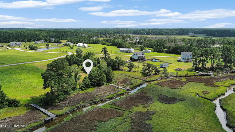 303 Orchard Circle Newport, NC 28570
