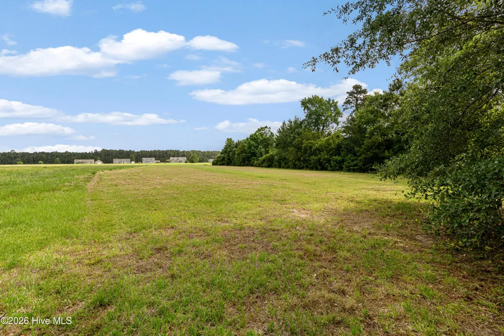 303 Orchard Circle Newport, NC 28570