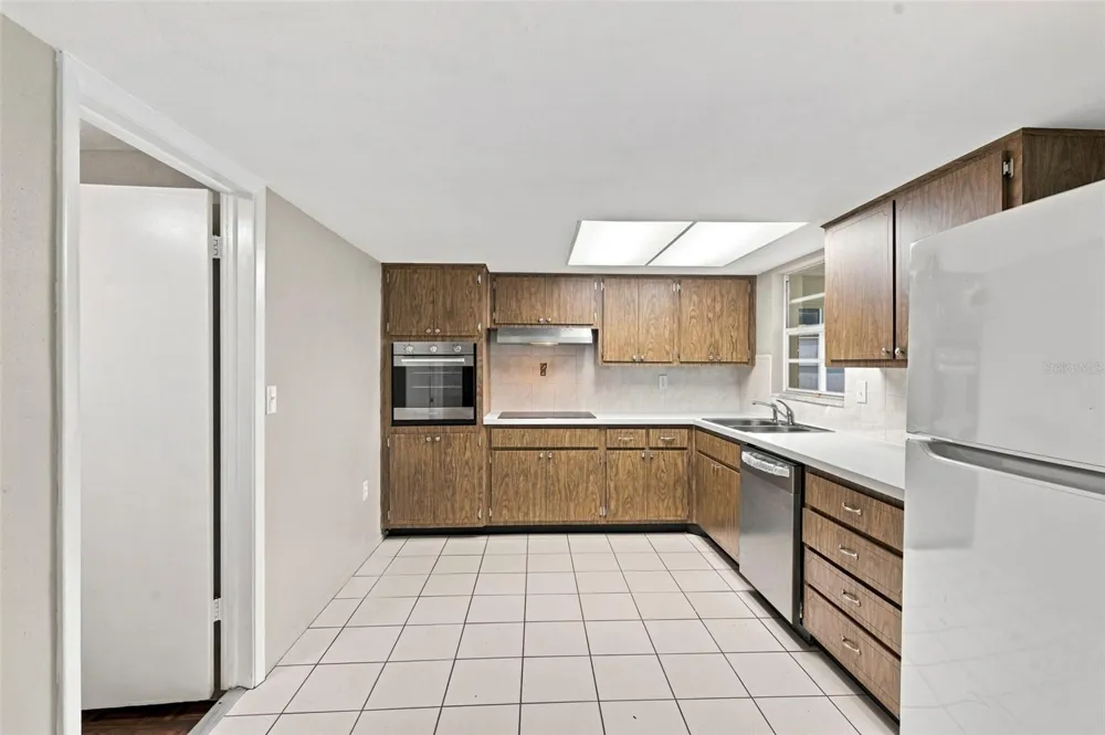 8936 WINDSONG LANE Port Richey, FL 34668