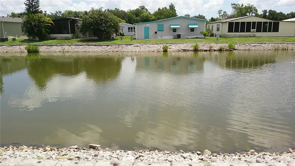 6710 36TH AVENUE E #326 Palmetto, FL 34221
