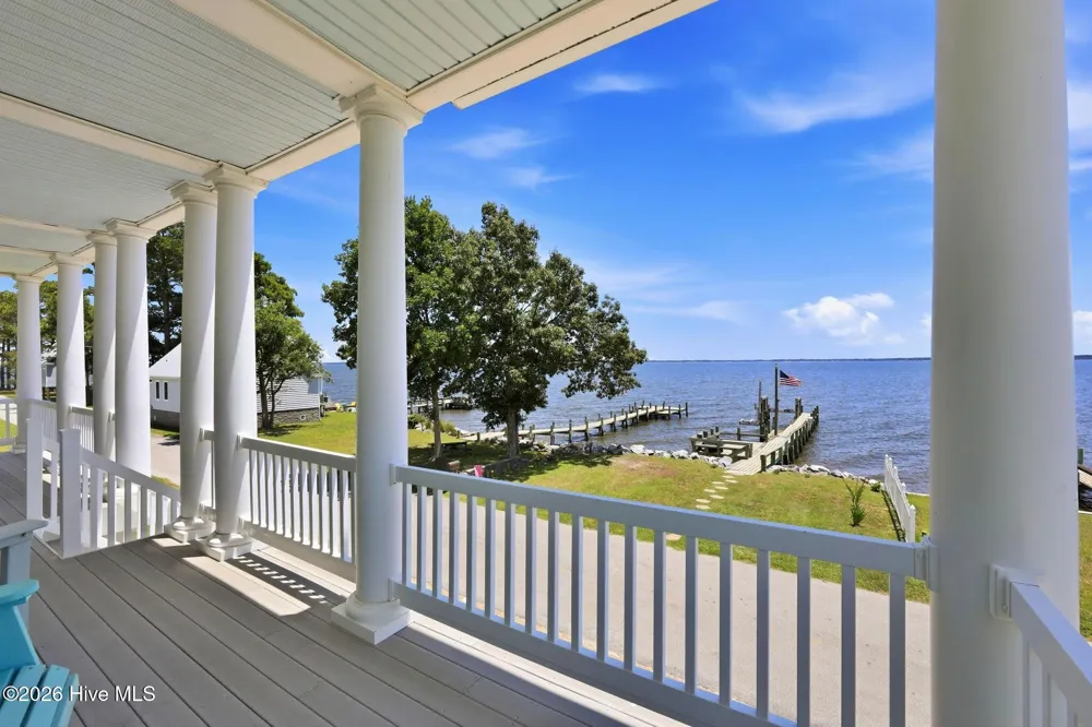 481 River Road Arapahoe, NC 28510