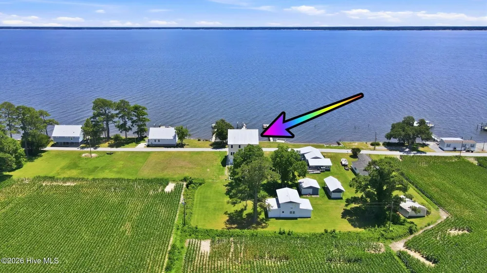 481 River Road Arapahoe, NC 28510