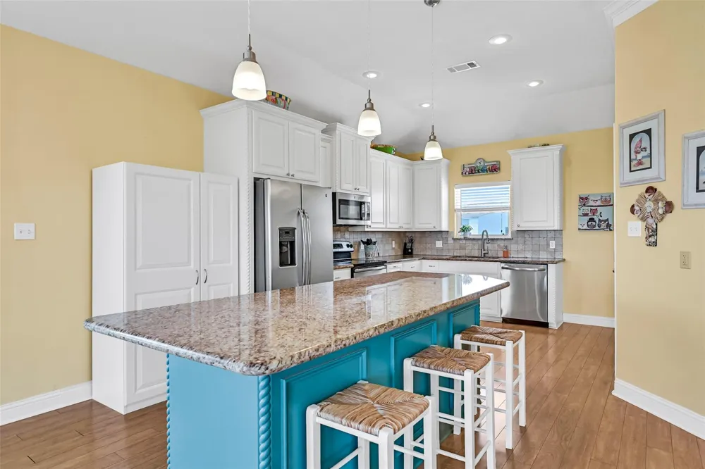 2418 Sand Crab Port Bolivar, TX 77650