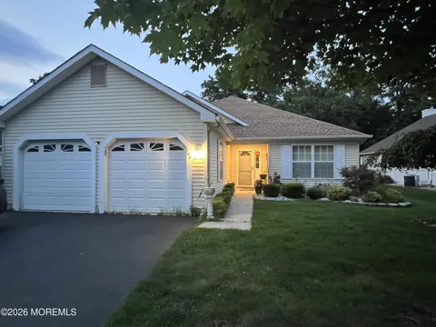 102 Clear Lake Road
