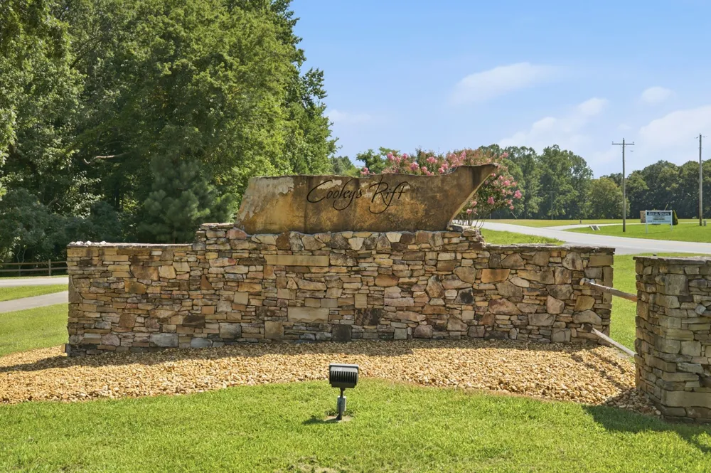 40 Trussell Creek Trl Monteagle, TN 37356