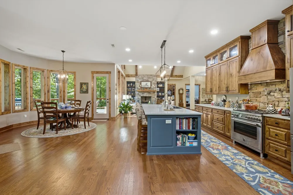 40 Trussell Creek Trl Monteagle, TN 37356