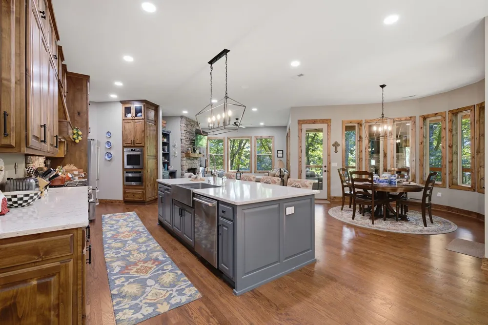 40 Trussell Creek Trl Monteagle, TN 37356