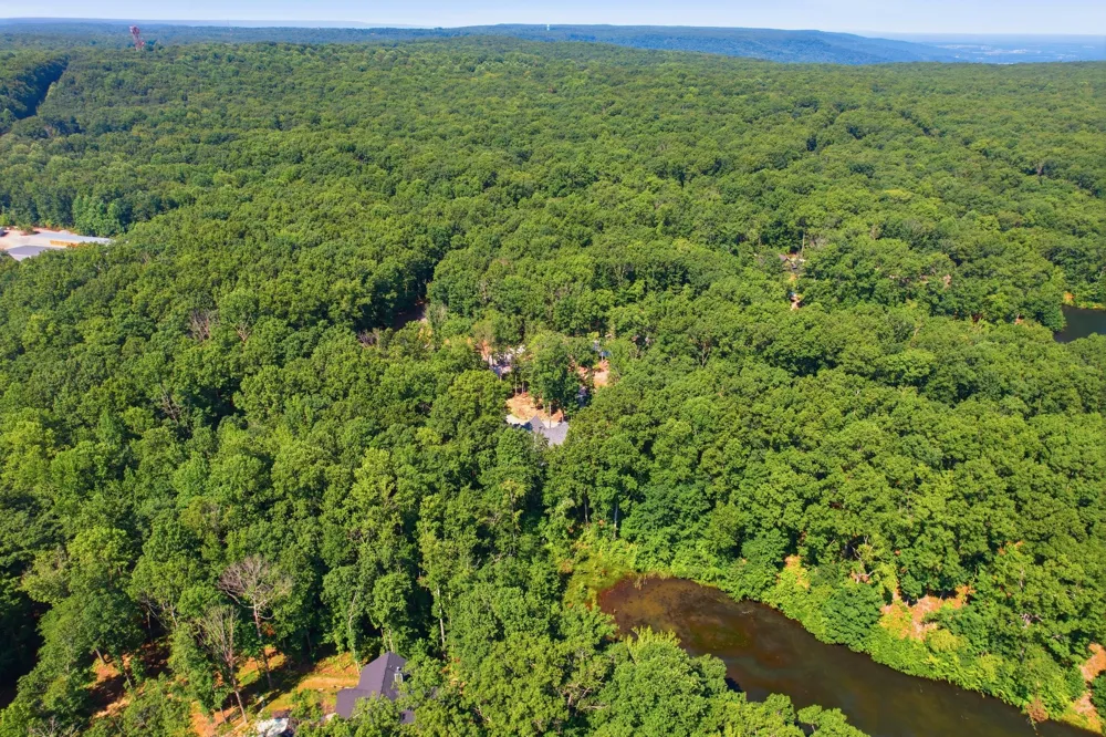 40 Trussell Creek Trl Monteagle, TN 37356