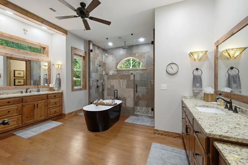 40 Trussell Creek Trl Monteagle, TN 37356
