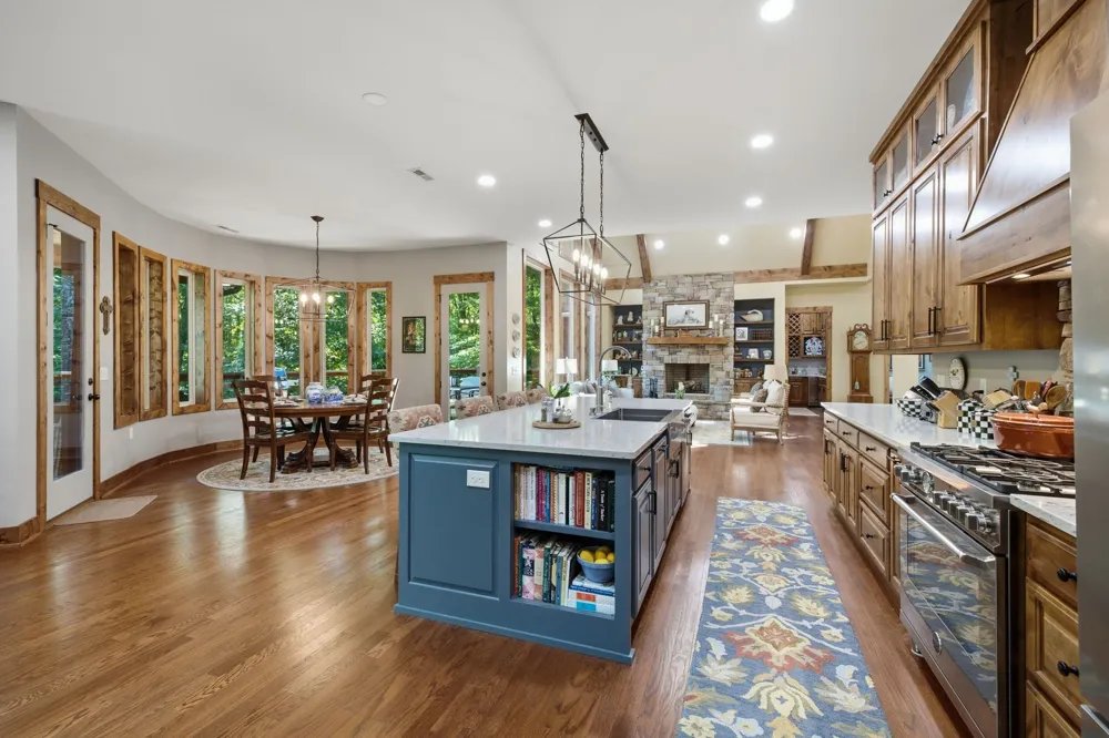 40 Trussell Creek Trl Monteagle, TN 37356