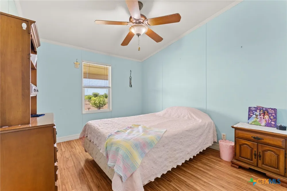 2124 Hackberry Road Holland, TX 76534