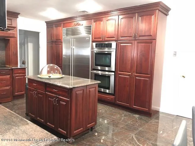 16 Bridle Drive West Long Branch, NJ 07764