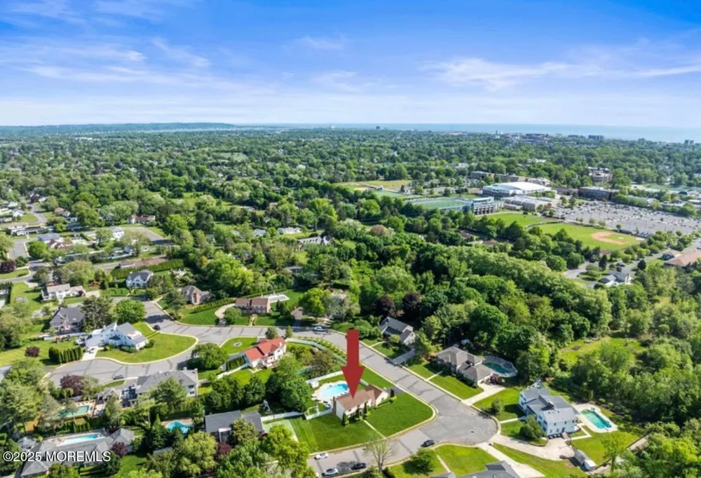 16 Bridle Drive West Long Branch, NJ 07764