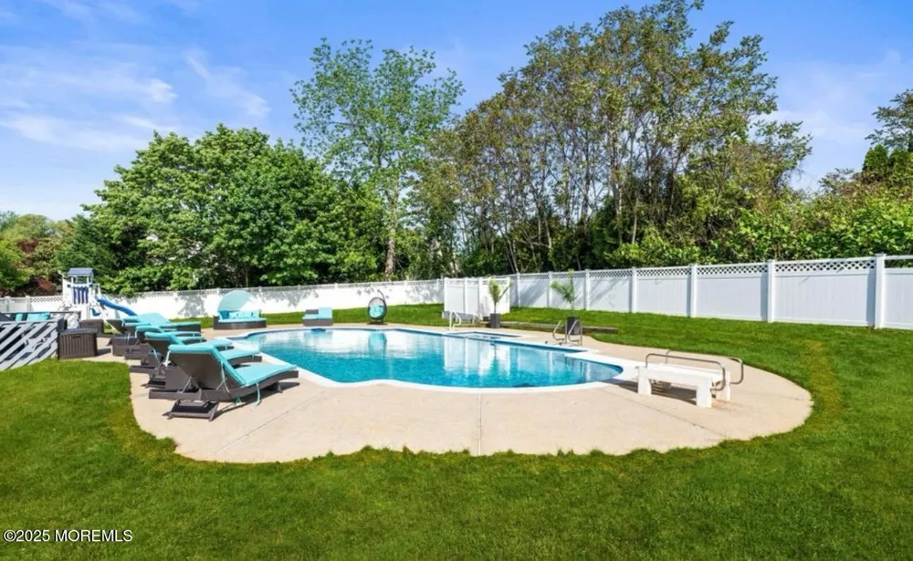 16 Bridle Drive West Long Branch, NJ 07764