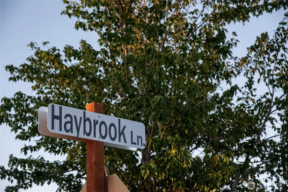 2 B Look Road Ellensburg, WA 98926