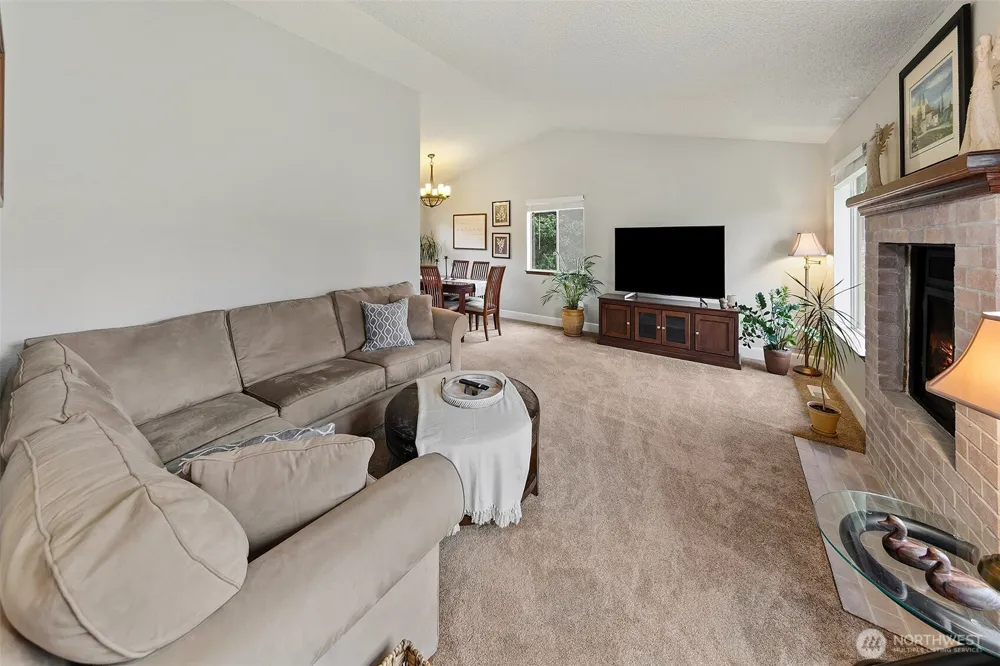 25846 185th Place SE Covington, WA 98042