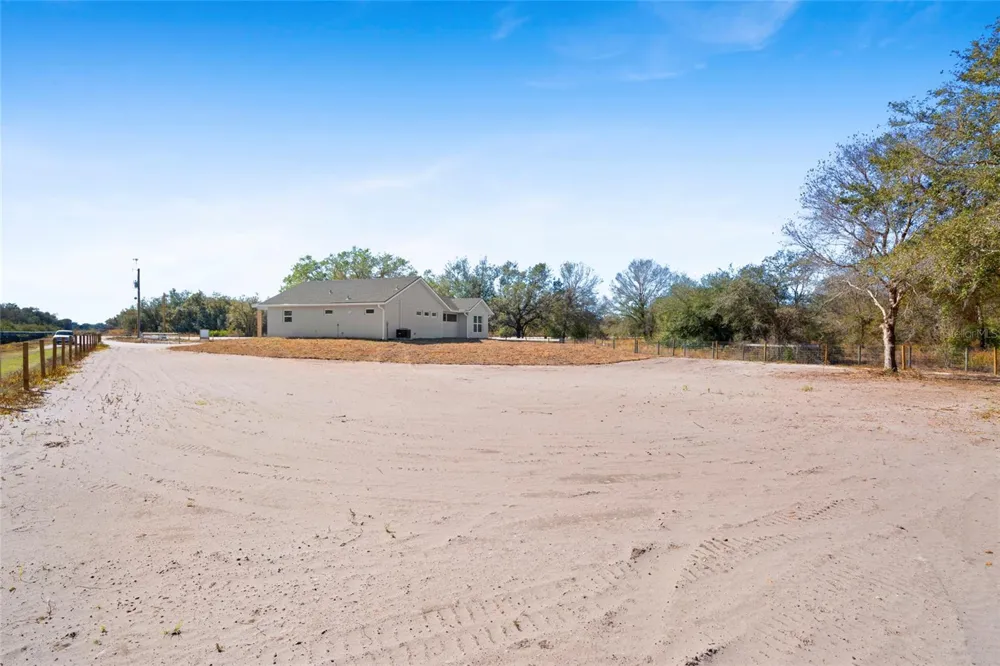 20806 NW 274TH STREET Okeechobee, FL 34972