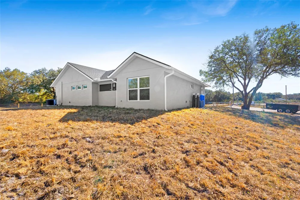 20806 NW 274TH STREET Okeechobee, FL 34972