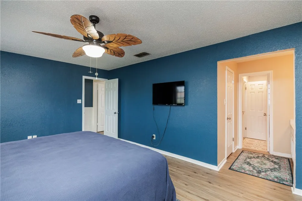 3052 Quail Springs #A-2 Corpus Christi, TX 78414