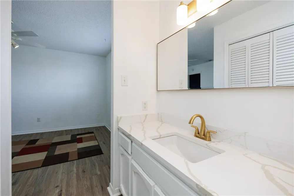 3052 Quail Springs #A-2 Corpus Christi, TX 78414