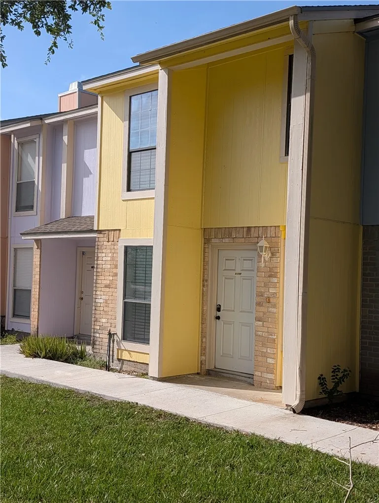 6702 Everhart Road #S 105 Corpus Christi, TX 78413