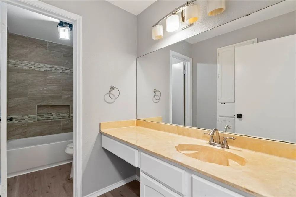 6702 Everhart Road #S 105 Corpus Christi, TX 78413