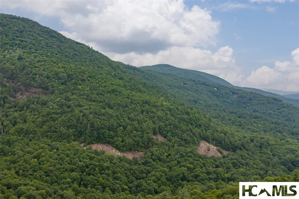 Lot 7 Sori Lane Sapphire, NC 28774