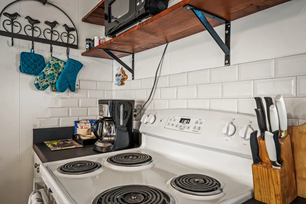 16263 County Road 89 Mentone, AL 35984