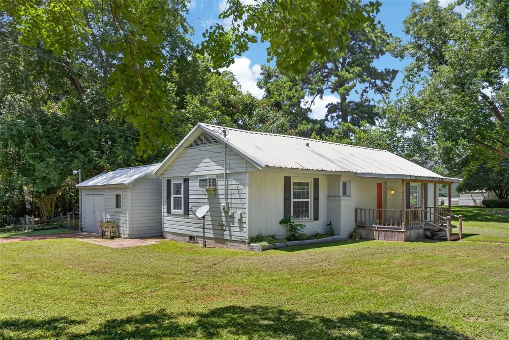 503 7th Street Crockett, TX 75835