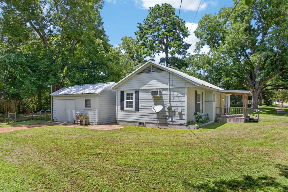 503 7th Street Crockett, TX 75835