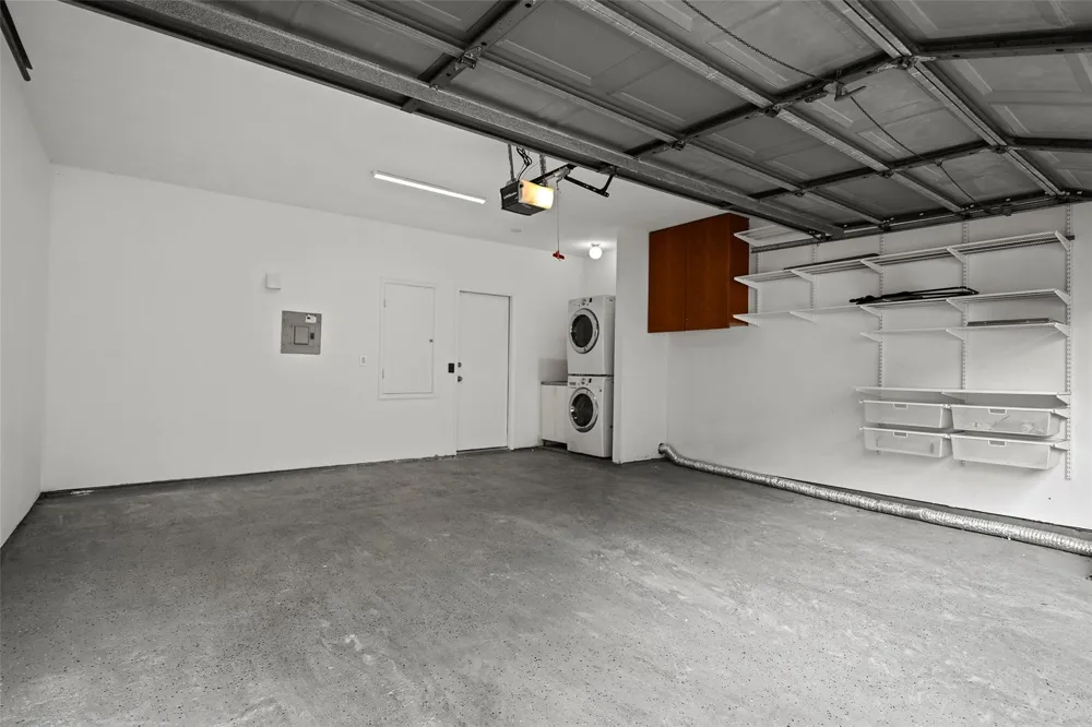 3800 Tanglewilde Street #402 Houston, TX 77063