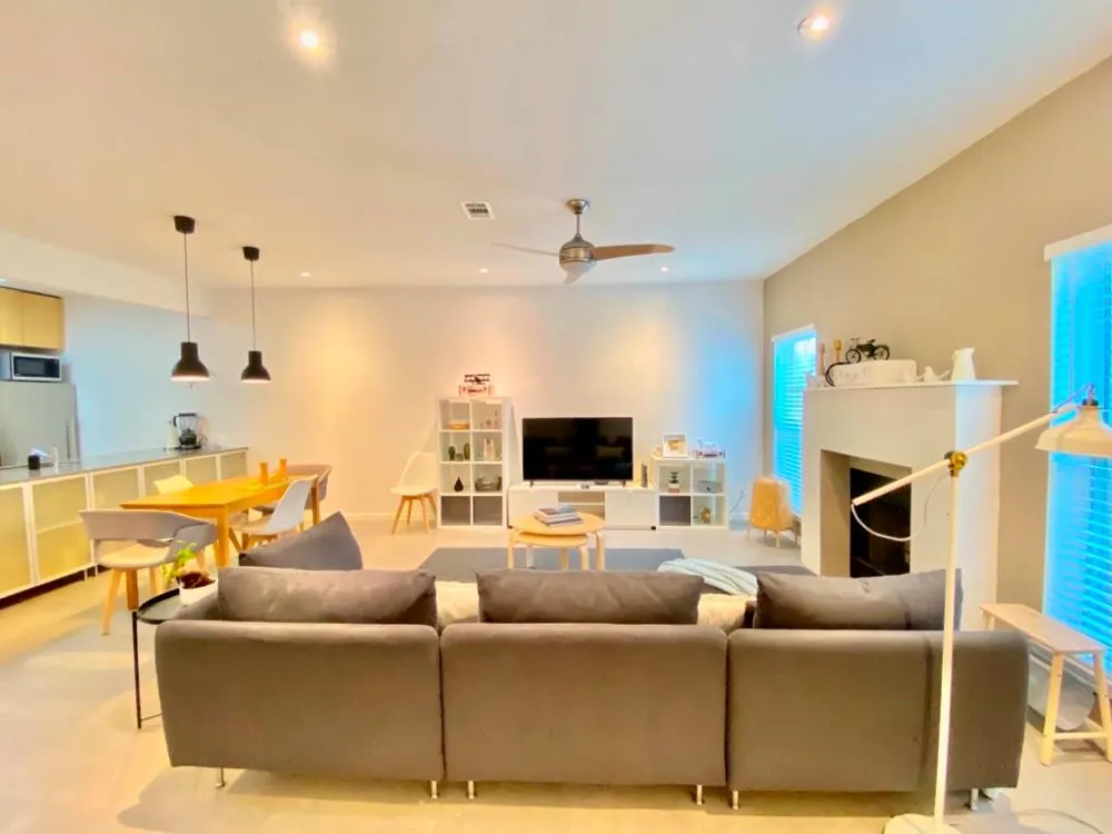 3800 Tanglewilde Street #402 Houston, TX 77063