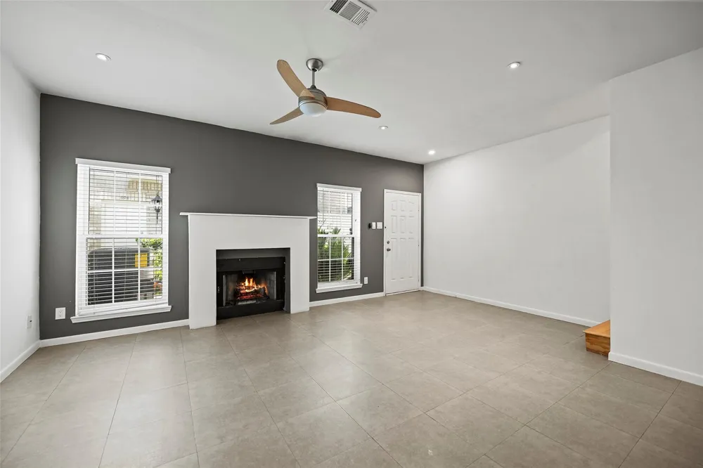 3800 Tanglewilde Street #402 Houston, TX 77063