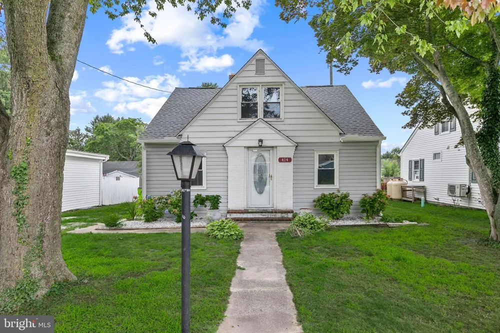 414 PINE STREET Milton, DE 19968